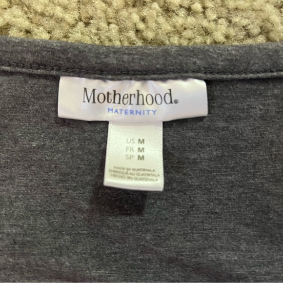 Maternity dresses bundle - Picture 3 of 4